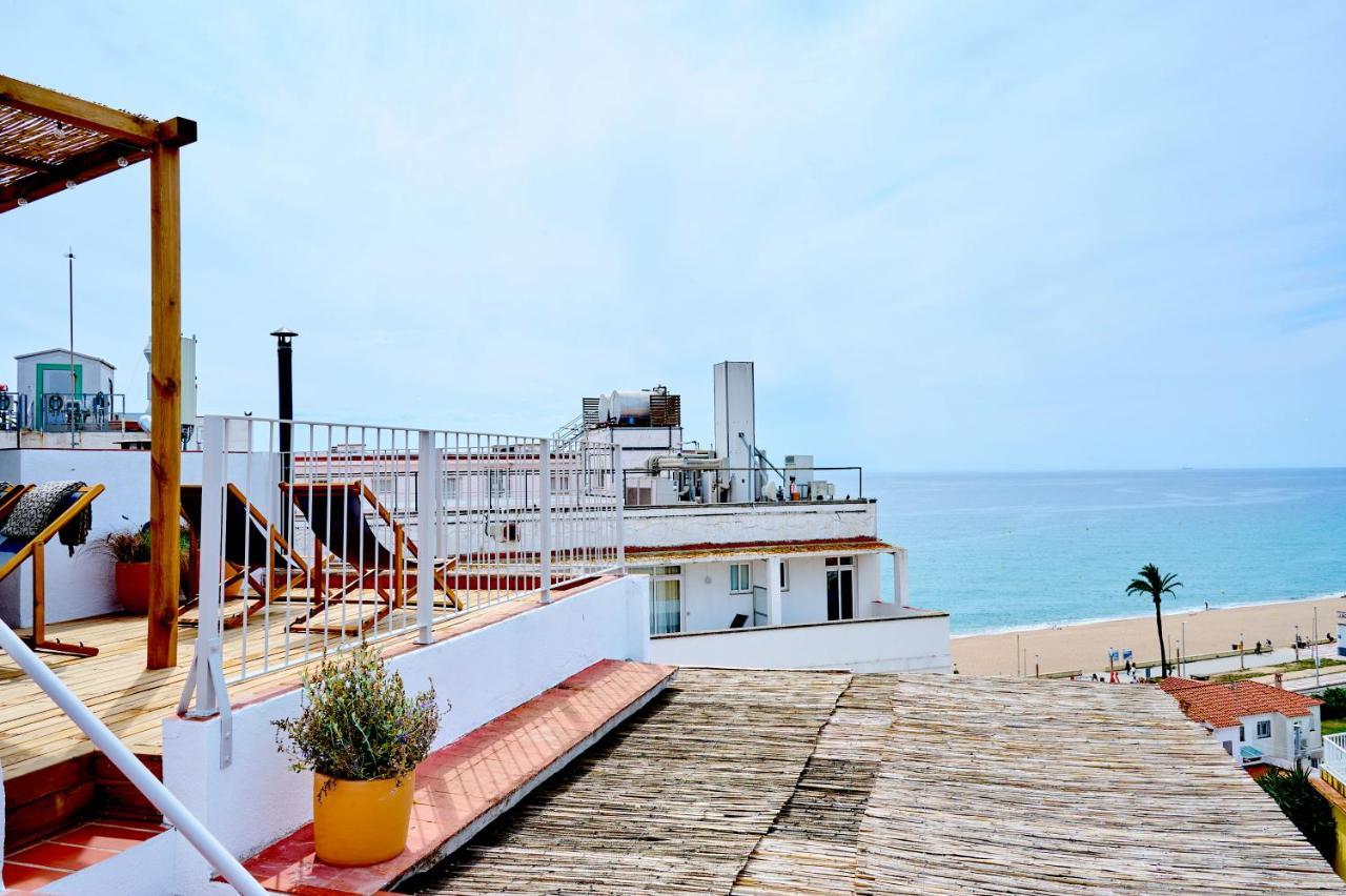 El Rancho At The Beach Blanes Buitenkant foto